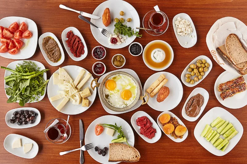Tam Serpme Kahvaltı (1 Kişi)